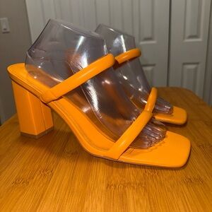 NWT New York & Company Bold Orange Heeled Sandals SIZE 11